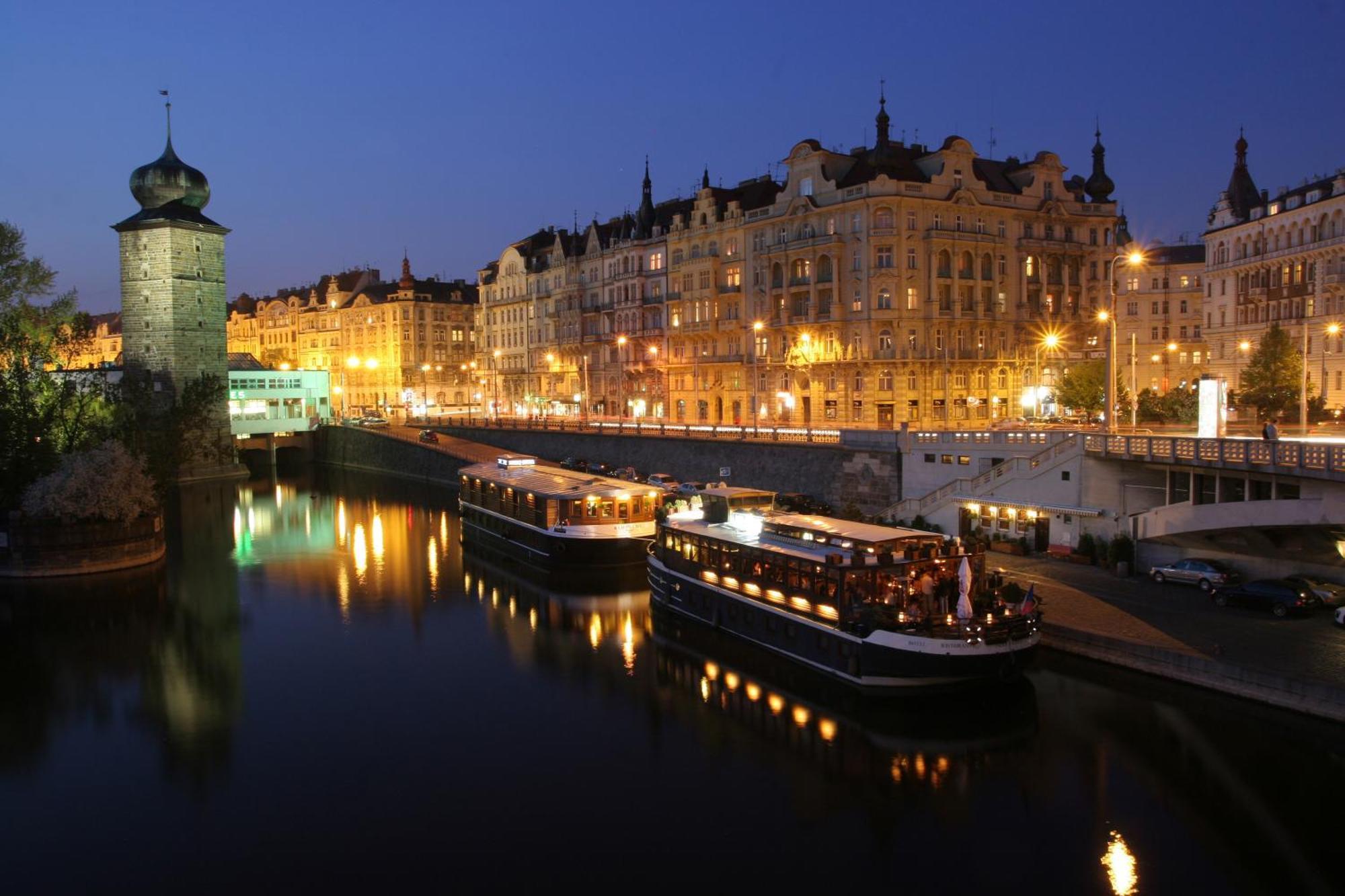 Boat Matylda Praga
