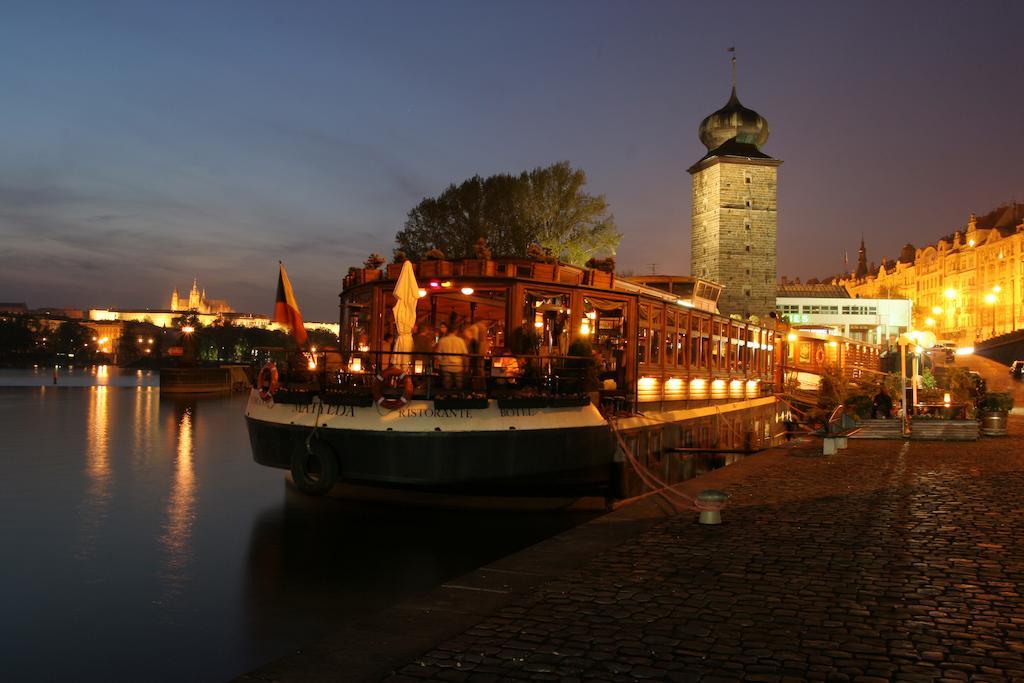 Boat Matylda Praga